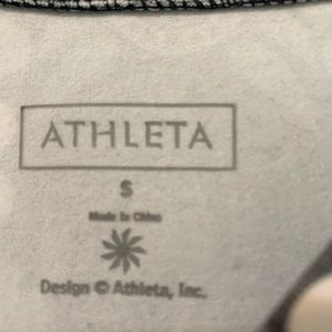 Heat gear long sleeve layer